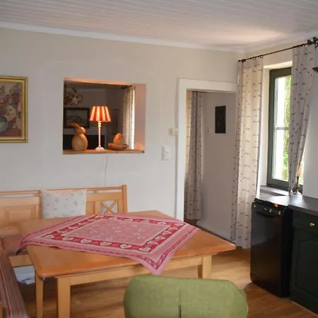 Halfenschaenke Modern Retreat *